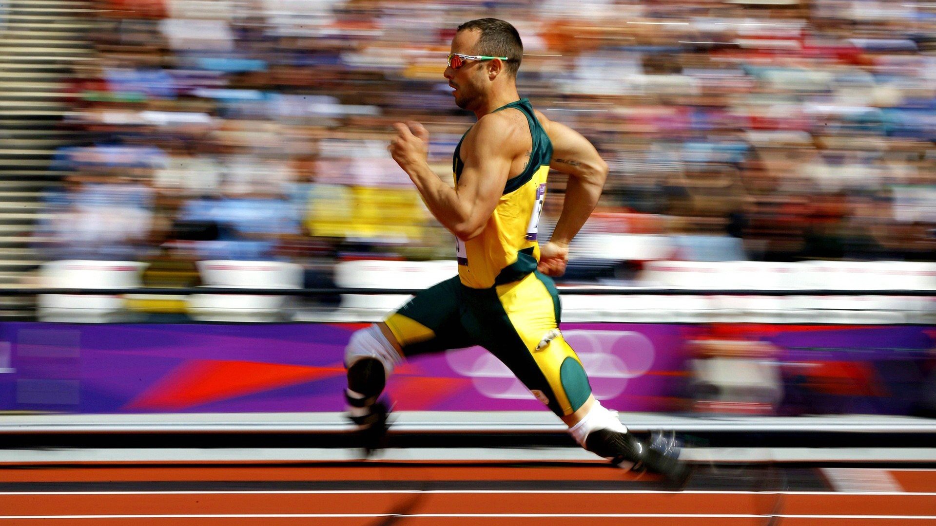 埃夫内普尔在男子公路赛中再次夺金,埃费内普尔